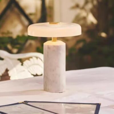 Bærbar LED Bordlampe i Sten – Dæmpbar Touch Lampe